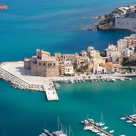 Casa Vacanze Mannina كاستيلاّماري ديل غو المظهر الخارجي الصورة