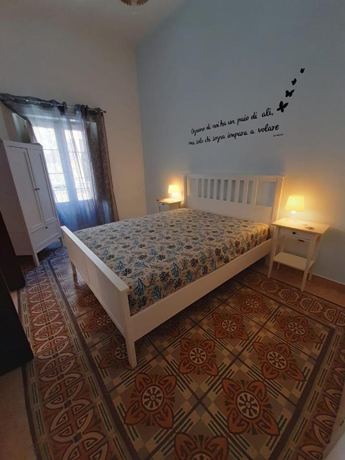 Casa Vacanze Mannina كاستيلاّماري ديل غو المظهر الخارجي الصورة